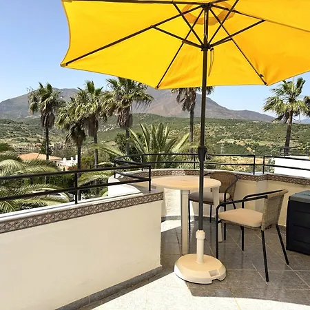 Golf, Pintores Penthouse
